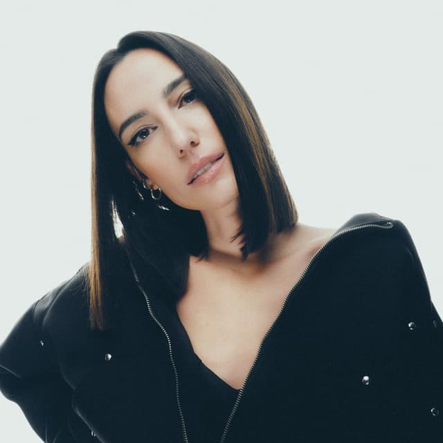 Amélie Lens